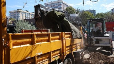 Bakırköy Belediyesi’nin kaldırım işgallerine karşı kontrolü devam ediyor.