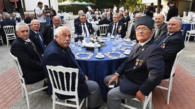 Başkan Aydın şehit yakınları ve gaziler ile bir araya geldi