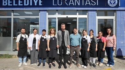 CHP Genel Başkanı Özgür Özel talimat verdi, Buca Belediyesi askıda yemek uygulamasına geçti