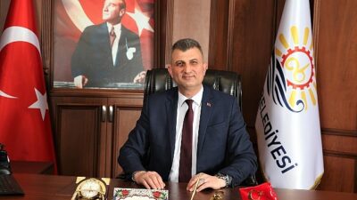 Gölcük Belediye Başkanı Ali Yıldırım Sezer, yayınladığı ileti ile hemşehrileri ve tüm İslam aleminin Mevlid kandilini kutladı.