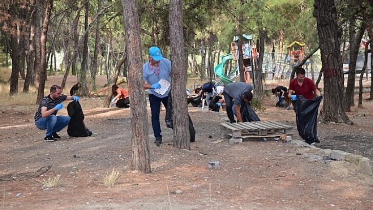 Gönüllülerden etraf paklığı Kıvılcımı