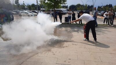 İtfaiyeden kongre merkezi çalışanına eğitim