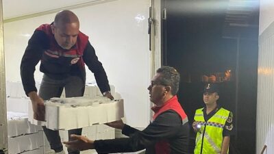 İzmir’de Su Ürünleri Denetimi Gerçekleştirildi: Yasadışı Avlanan 1430 Kg Hamsiye El Konuldu