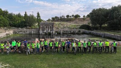 Konya’da Bisikletseverler Tarihi ve Doğal Güzellikleri Pedal Çevirerek Keşfediyor
