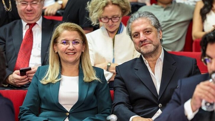 Lider Ovalıoğlu, Memleketler arası Leyla Gencer Şan Yarışı’nda Bakırköy’de kültür sanata dair kıymetli iletiler verdi.
