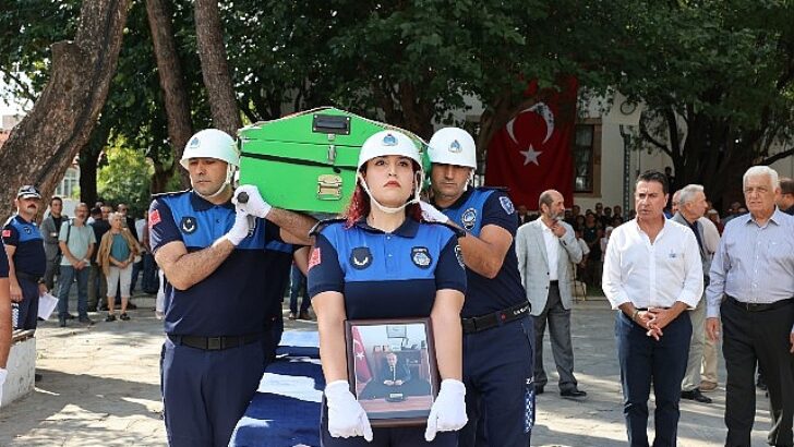 Muğla Büyükşehir Belediyesi Zabıta Daire Başkanlığı misyonunda iken vefat eden Şevket Gülen için Büyükşehir Belediyesi Hizmet binasında merasim düzenlendi.