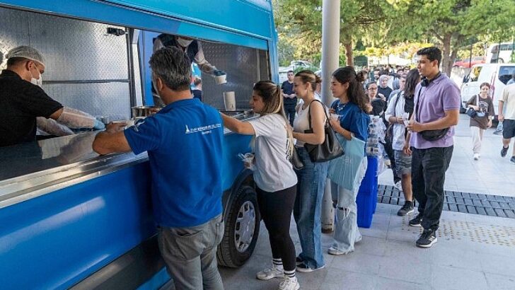 6 üniversitede 4 bin öğrenciye “sıcacık” dayanak