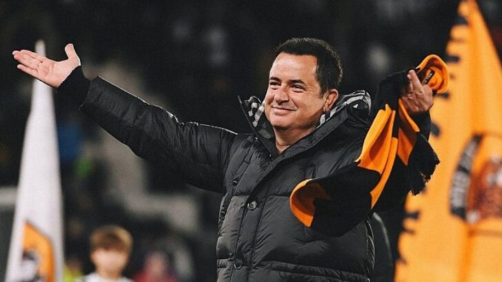 Acun Ilıcalı’nın Sahibi Olduğu Hull City Hazırlık Kampı İçin Antalya’ya Geliyor