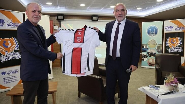 Başkan İbrahim Sandıkçı: “Öğrencilerimizin fikirlerine büyük önem veriyoruz”