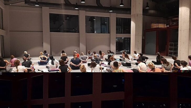 Bayanlar hem spor yapıyor hem toplumsallaşıyor