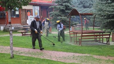 Bekdik Mahallesi’nde paklık seferberliği başlatıldı.