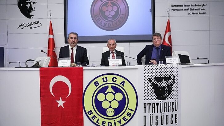 Buca’da Cumhuriyet Paneli’nde Atatürk vurgusu