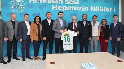 Bursaspor Yönetimi’nden Başkan Şadi Özdemir’e ziyaret