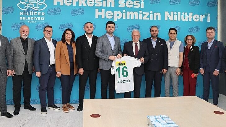 Bursaspor Yönetimi’nden Başkan Şadi Özdemir’e ziyaret