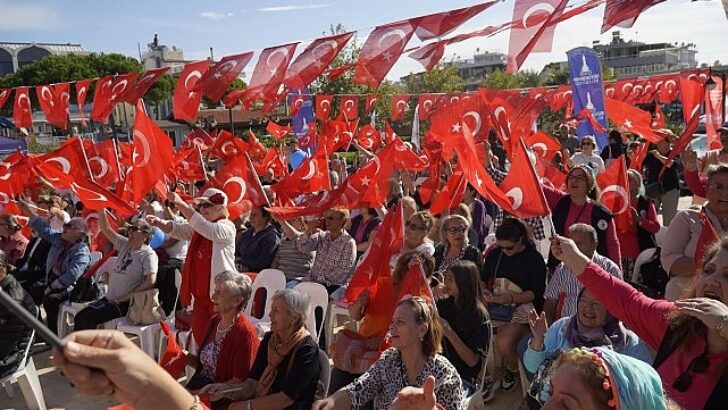 Çok farklı çok coşkulu