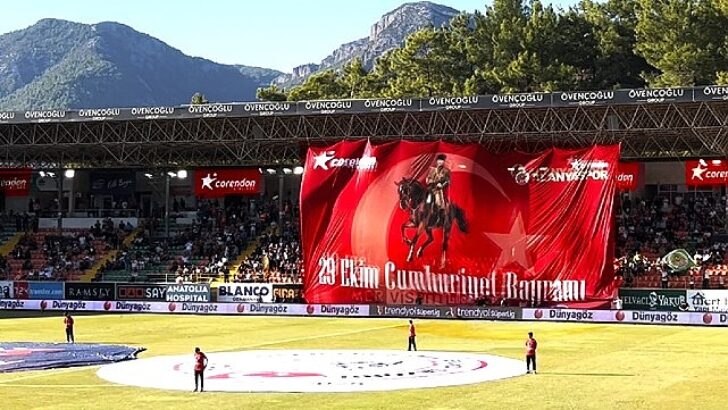 Corendon Airlines Corendon Alanyaspor – Onvo Antalyaspor maçını dijital dünyaya taşıdı