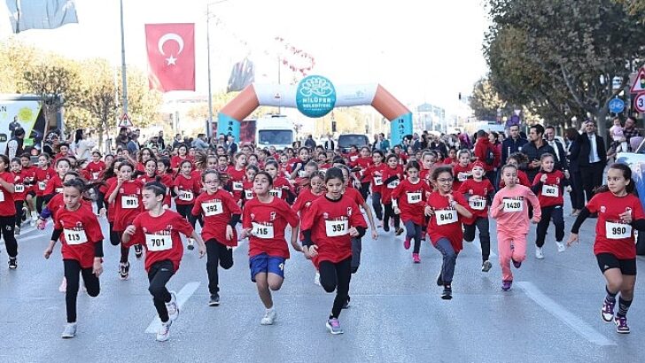 “Cumhuriyet Koşusu” ile bayram coşkusu başladı