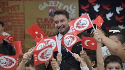 Cumhuriyet’in 101’inci yaşı merasimle kutlandı.