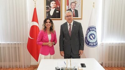 Egeli akademisyen İngiltere’de yapay zeka üzerine araştırma yapacak