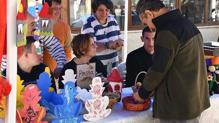 Engelsiz Yaşam Merkezi’nin El Emeği Ürünleri İznik Panayırı’nda