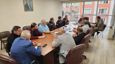 Gölcük Belediyesi Afet Uyum Toplantısına mesken sahipliği yaptı.