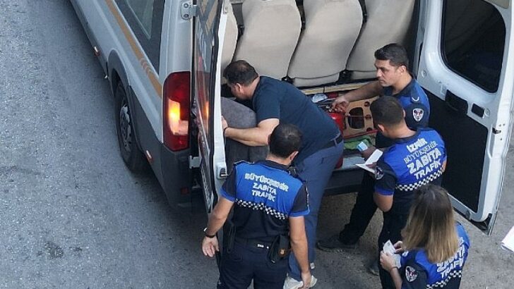 İzmir Büyükşehir Belediyesi’nden servis araçlarına sıkı kontrol