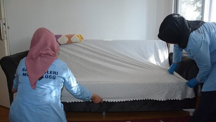 Kahramankazan Belediyesi, yaşlı ve özel ihtiyaçlı bireylerin ömür standartlarını kolaylaştırmak maksadıyla kapsamlı bir hizmet sunmaya devam ediyor.