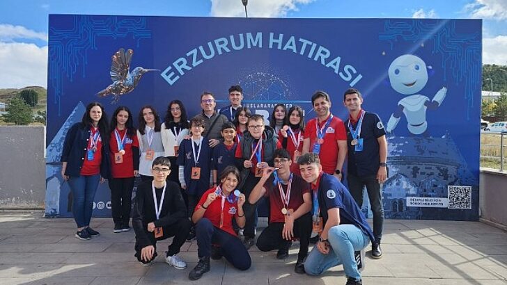 Kapsül Teknoloji Platformu’nun Desteklediği Ekipler, 16. MEB Robotik Müsabakası’ndan 5 Mükafatla Döndü
