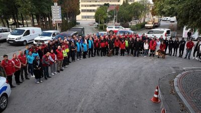 Kocaeli’den Söğüt’e afet tatbikatı konvoyu