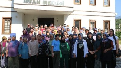 Köprübaşılı Bayanlar Manisa’yı Gezdi