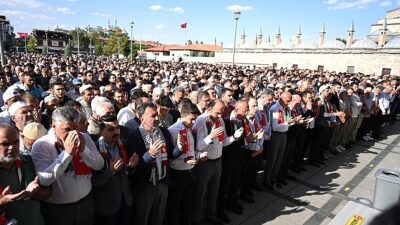 Lider Altay: “Gazze, Tüm İnsanlık Vicdanının Gömüldüğü Bir Mezar Oldu”