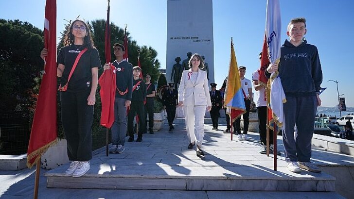 Lider Dedetaş, 29 Ekim Cumhuriyet Bayramı Hasebiyle İşçisiyle Bayramlaştı