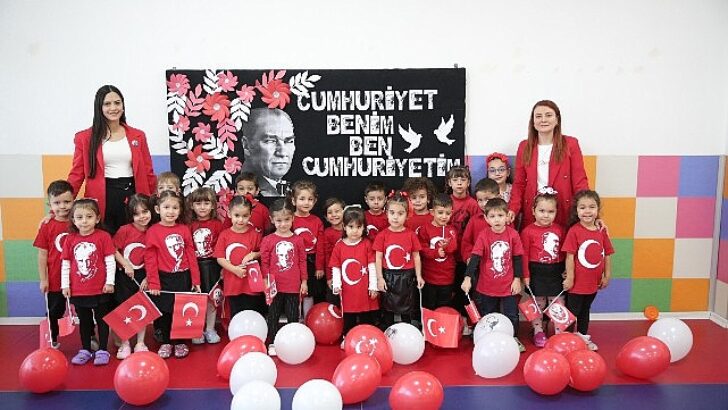Lider Keyifli miniklerin bayram coşkusuna ortak oldu