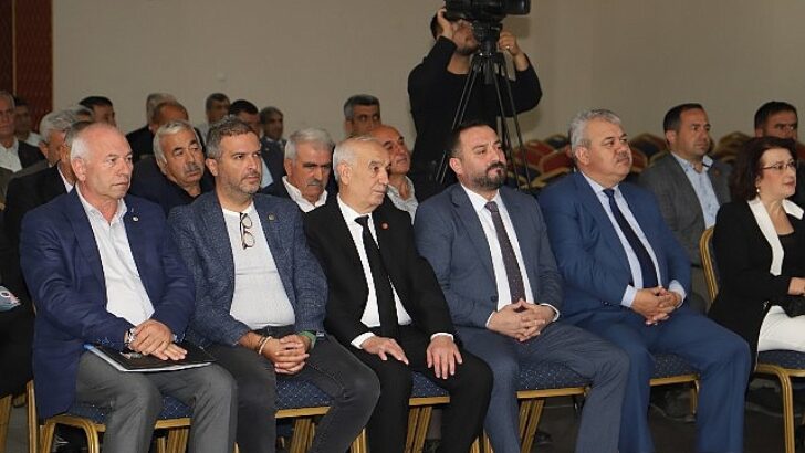 Lider Mustafa Turan Muhtarlar Günü’nü Kutladı