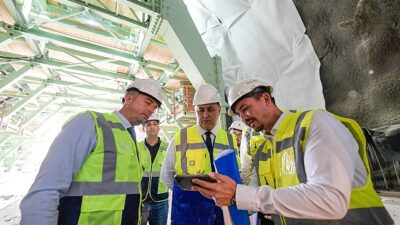 Lider Tugay Buca Onat Tüneli’ni inceleyerek beton çalışmasını başlattı