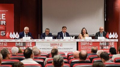 Lider Tugay mermer kesiminin temsilcileriyle buluştu İzmir MARBLE 2025’e hazırlanıyor