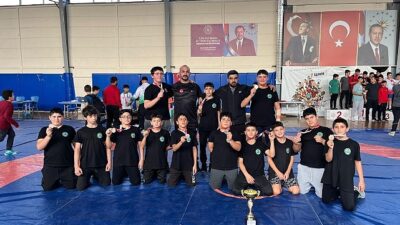 Menemen Belediyesi Güreş Kadrosu Vilayet Şampiyonu Oldu