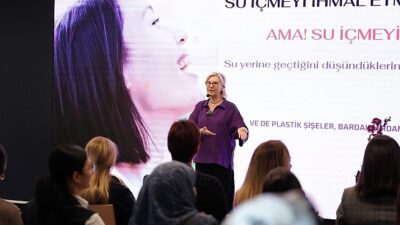 Menopoz tüm süreçleriyle ele alındı.