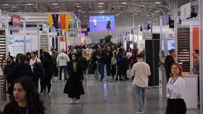 3. İstanbul Meslek Fuarı, bu yıl da iş arayanların akınına uğradı.