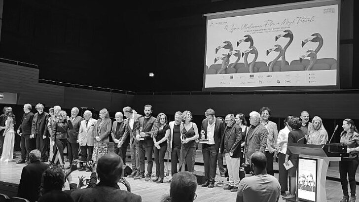 4. İzmir Memleketler arası Sinema ve Müzik Şenliği ödül merasimi yapıldı