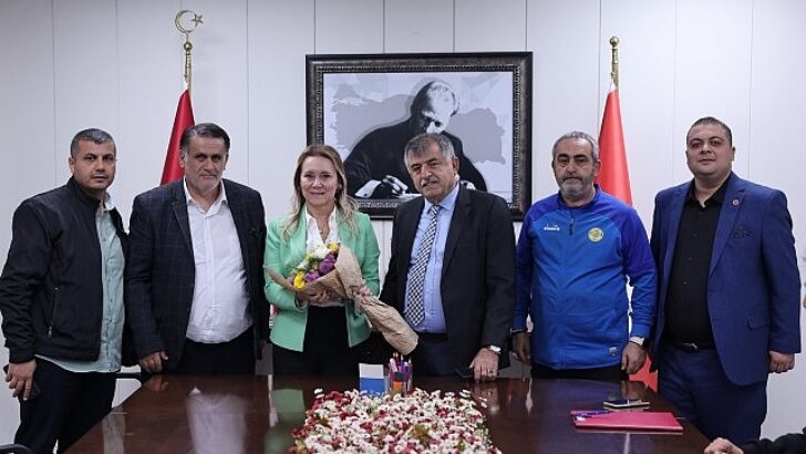 Amatör spor kulüplerinden Lider Memnun’a ziyaret