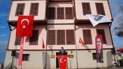 Avcılar Atasını Atatürk Konutu’nda Andı