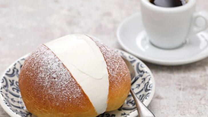 Brioche Con Gelato
