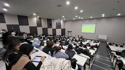 EÜ Hemşirelik Fakültesinde “Atatürk’ün Dostları ve Dostluğu” anlatıldı