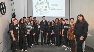 İstanbul Çağdaş ve Oral-B iş birliğiyle Stüdyo STEAM’de 7.500’ü aşkın kişi sanat ve bilimle buluştu