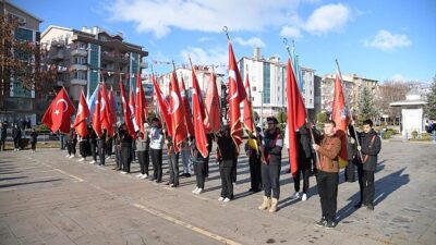 Kahramankazan’da 24 Kasım Öğretmenler Günü hasebiyle bir grup etkinlikler düzenlendi.