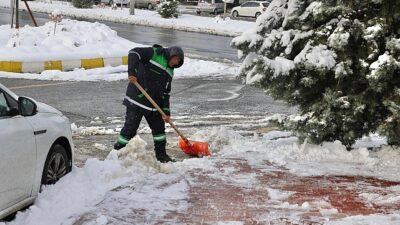 Lider Arı “Nevşehir’de Kar Mesaimiz Aralıksız Sürüyor”