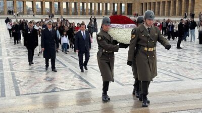 Lider Aydın, Osmangazili çocuklar ile Ata’nın huzurunda
