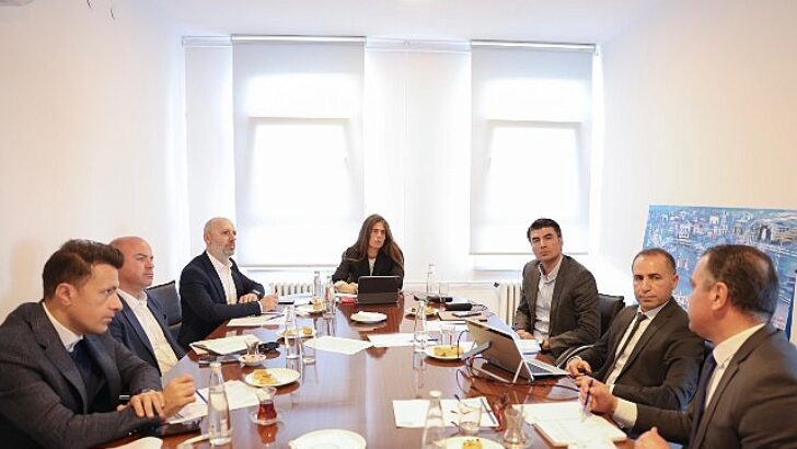 Lider Denizli: “Çeşme’nin altyapı sıkıntılarına kalıcı tahliller getiriyoruz”