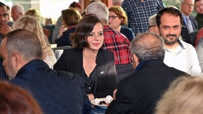 Lider Kınay: Dik duran öğretmenlerimizin yetiştireceği dik duran jenerasyonlara gereksinimimiz var